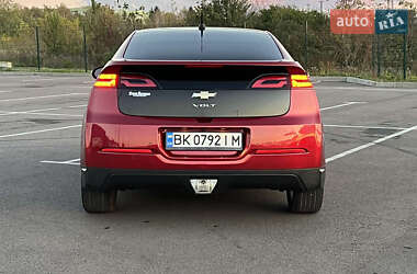 Хэтчбек Chevrolet Volt 2011 в Ровно