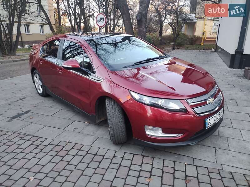 Хетчбек Chevrolet Volt 2012 в Івано-Франківську