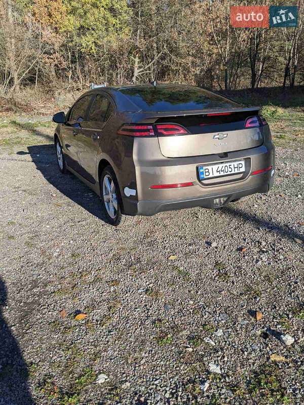 Хэтчбек Chevrolet Volt 2014 в Белой Церкви