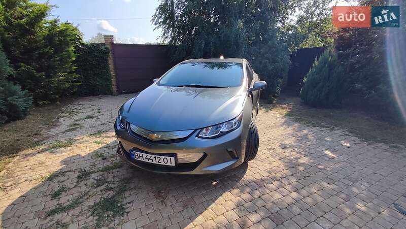 Хэтчбек Chevrolet Volt 2016 в Одессе фото 7 Хэтчбек Chevrolet Volt 2016 в Одессе