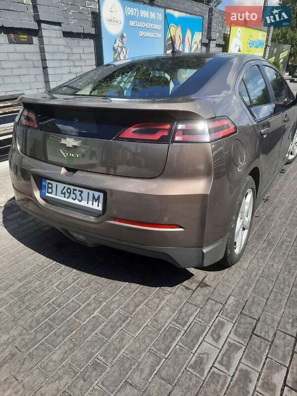 Хэтчбек Chevrolet Volt 2013 в Кременчуге