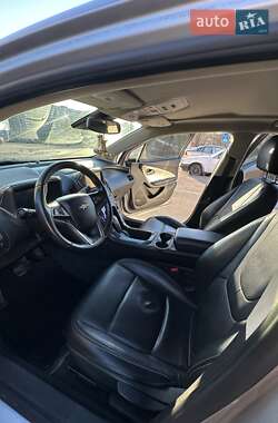 Хэтчбек Chevrolet Volt 2015 в 