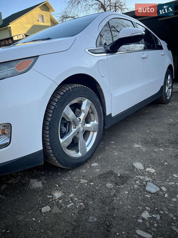 Хетчбек Chevrolet Volt 2011 в Бориславі