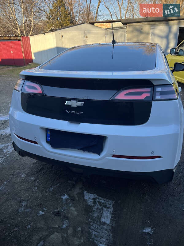 Хетчбек Chevrolet Volt 2011 в Бориславі