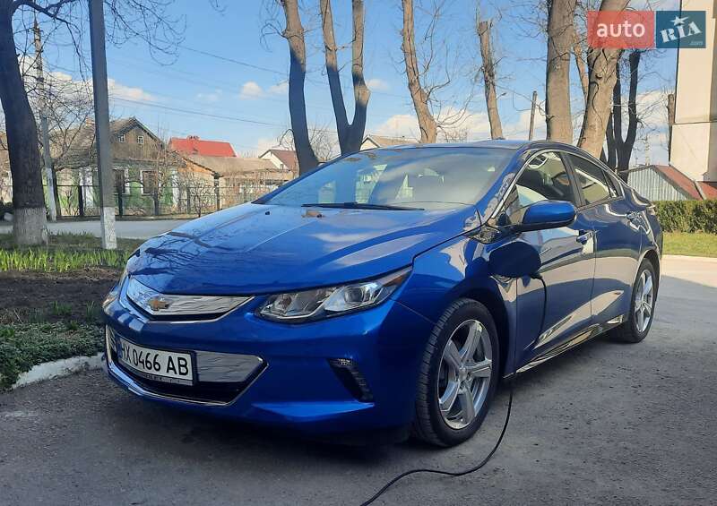 Хетчбек Chevrolet Volt 2016 в Кам'янець-Подільському