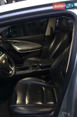 Хэтчбек Chevrolet Volt 2013 в 
