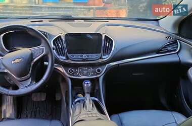 Хэтчбек Chevrolet Volt 2015 в 