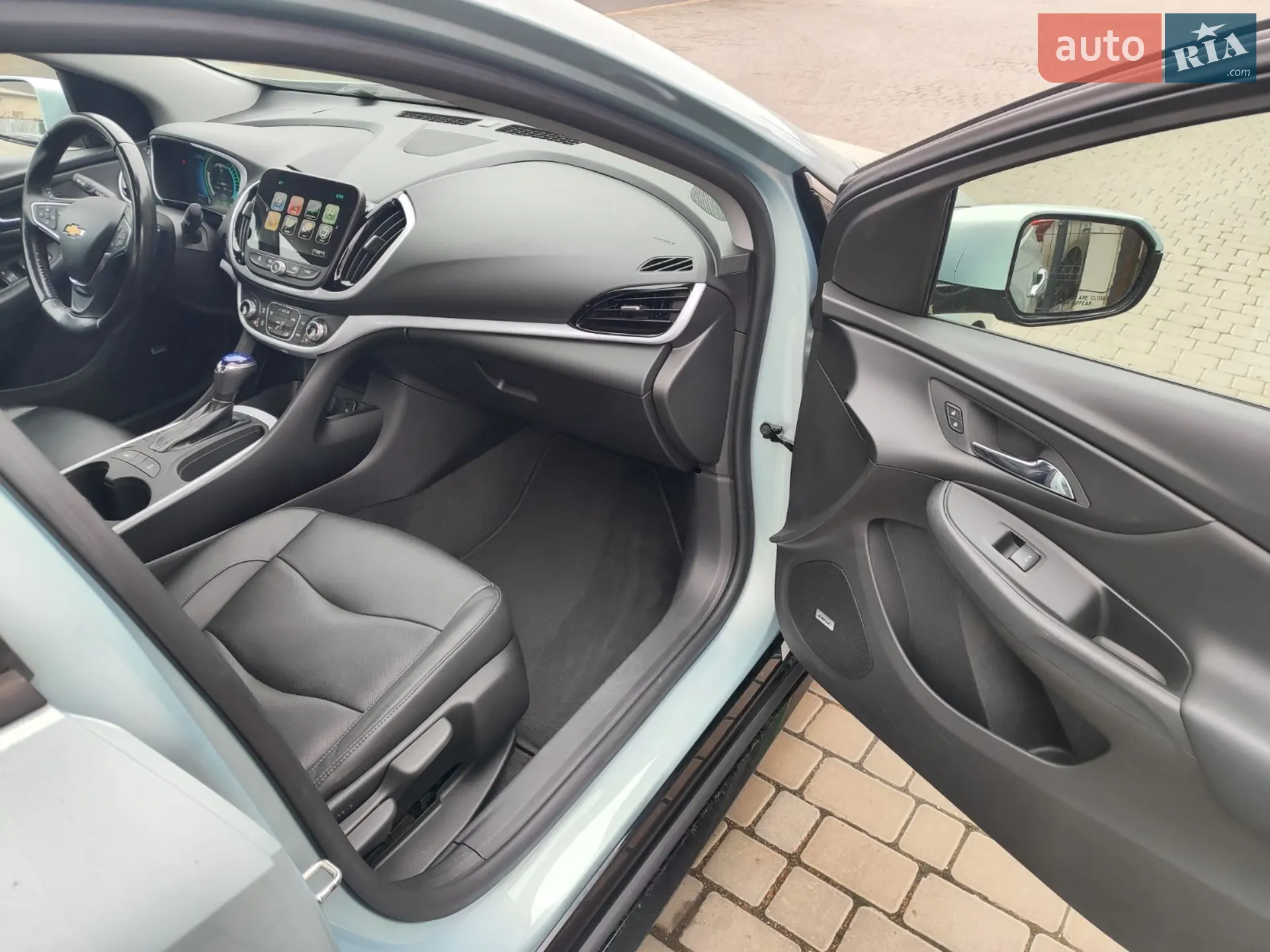 2018 Chevrolet Volt - мініатюра 11
