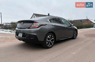 Хэтчбек Chevrolet Volt 2017 в 