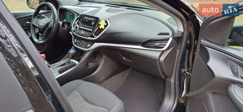 Хэтчбек Chevrolet Volt 2016 в Виннице