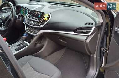 Хэтчбек Chevrolet Volt 2016 в 