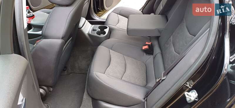 Хэтчбек Chevrolet Volt 2016 в Виннице