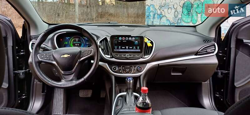 Хэтчбек Chevrolet Volt 2016 в Виннице