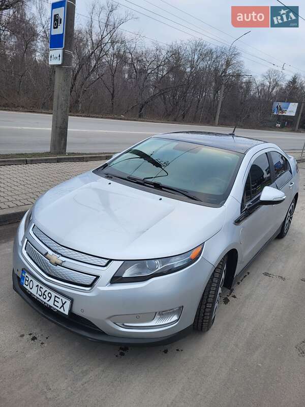 Хэтчбек Chevrolet Volt 2011 в Тернополе
