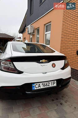 Хэтчбек Chevrolet Volt 2016 в 