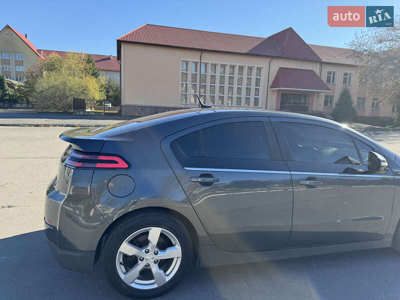 Хэтчбек Chevrolet Volt 2013 в Долине