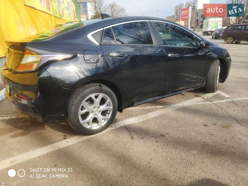 Хетчбек Chevrolet Volt 2017 в Ужгороді