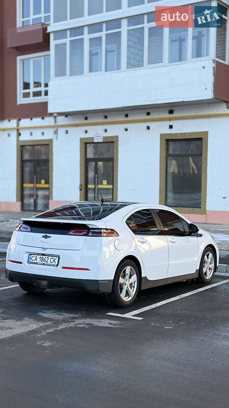 Хетчбек Chevrolet Volt 2013 в Умані