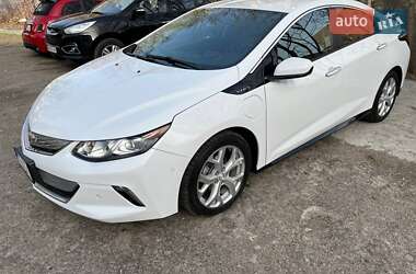 Хэтчбек Chevrolet Volt 2017 в 