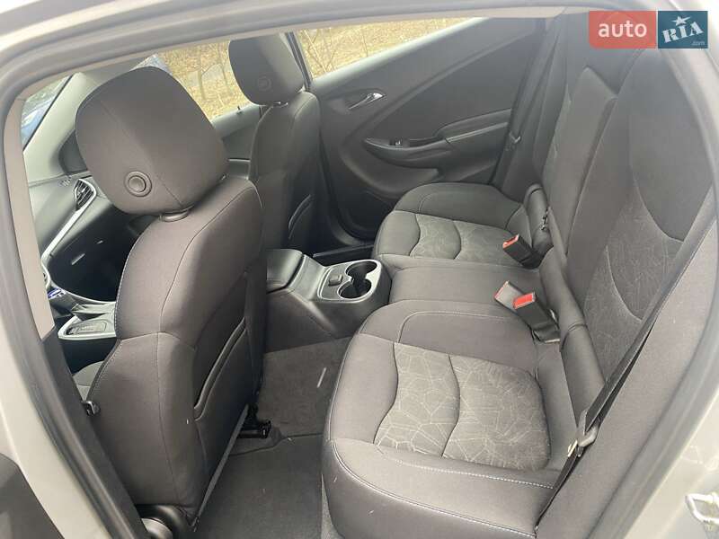 Хэтчбек Chevrolet Volt 2018 в Киеве фото 51 Хэтчбек Chevrolet Volt 2018 в Киеве
