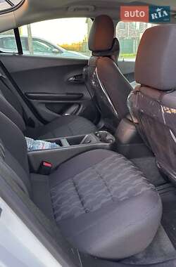 Хэтчбек Chevrolet Volt 2014 в 