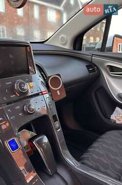 Хэтчбек Chevrolet Volt 2014 в 
