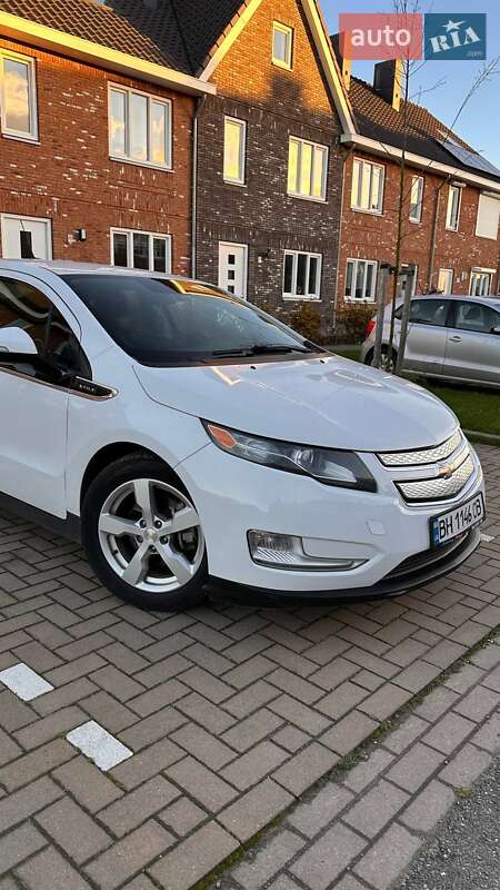 Хетчбек Chevrolet Volt 2014 в Одесі фото 16 Хетчбек Chevrolet Volt 2014 в Одесі