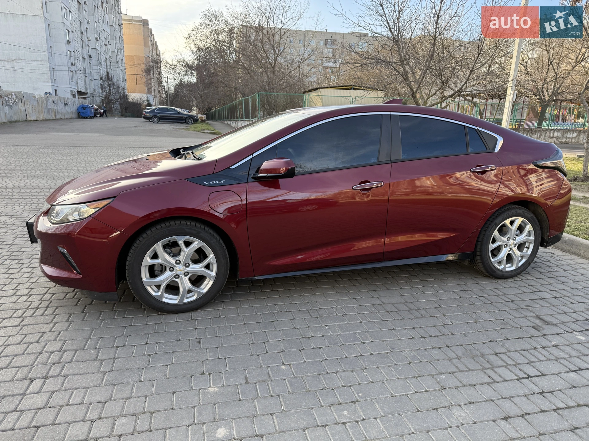 2016 Chevrolet Volt - мініатюра 2