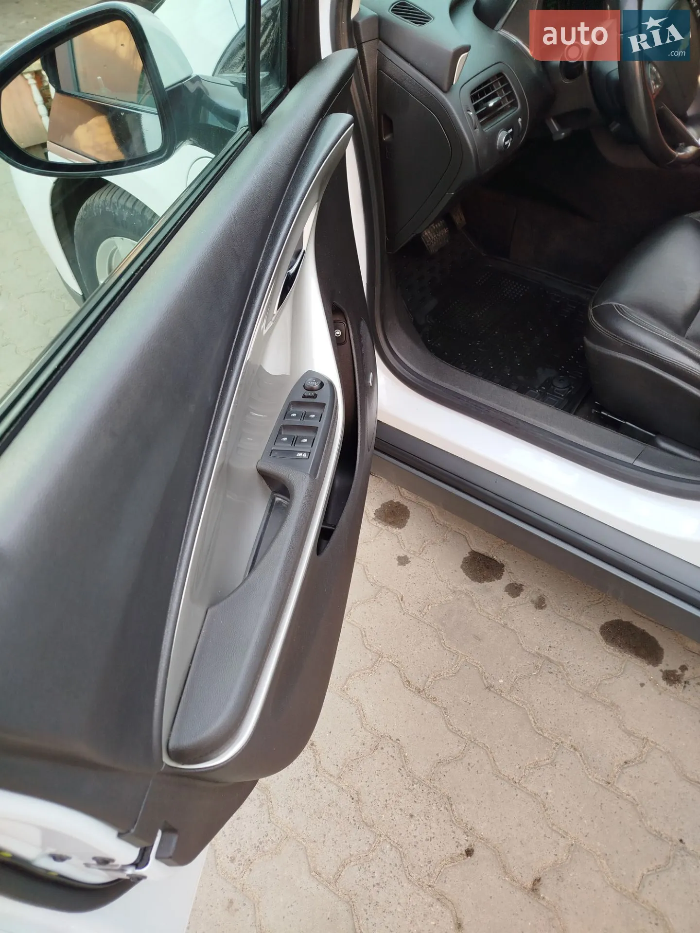 2013 Chevrolet Volt - мініатюра 14