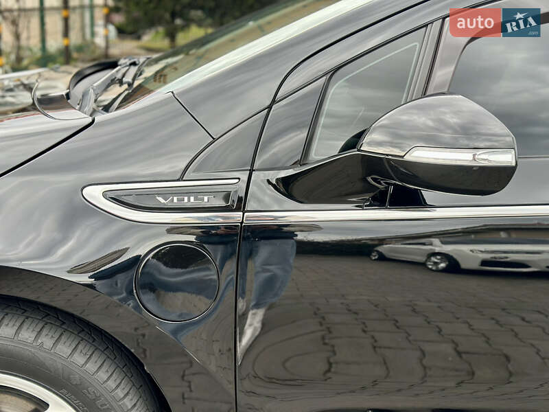 Хэтчбек Chevrolet Volt 2015 в Одессе