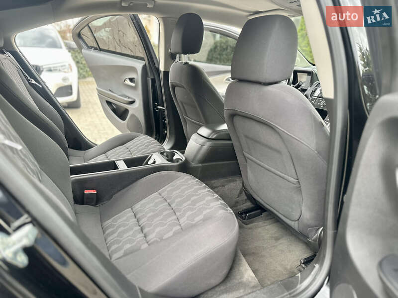Хэтчбек Chevrolet Volt 2015 в Одессе