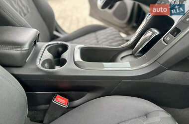 Хэтчбек Chevrolet Volt 2015 в 