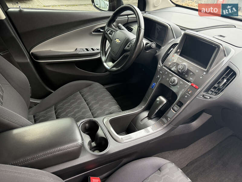 Хэтчбек Chevrolet Volt 2015 в Одессе