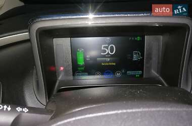Хэтчбек Chevrolet Volt 2014 в 