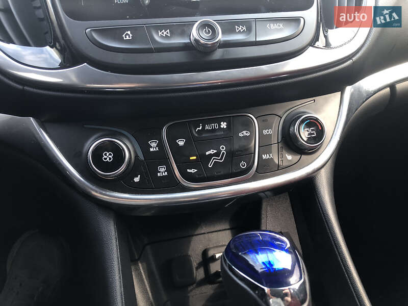 Хэтчбек Chevrolet Volt 2017 в Бережанах