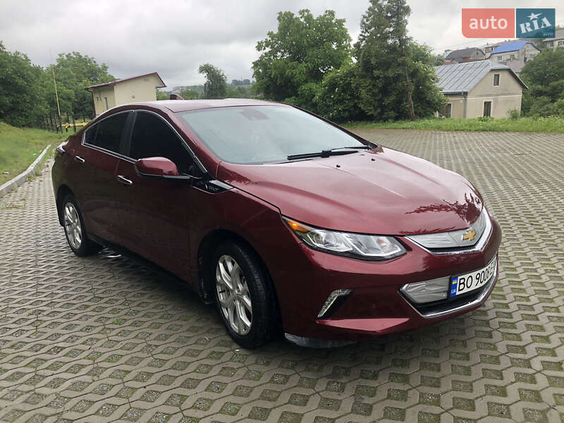 Хэтчбек Chevrolet Volt 2017 в Бережанах