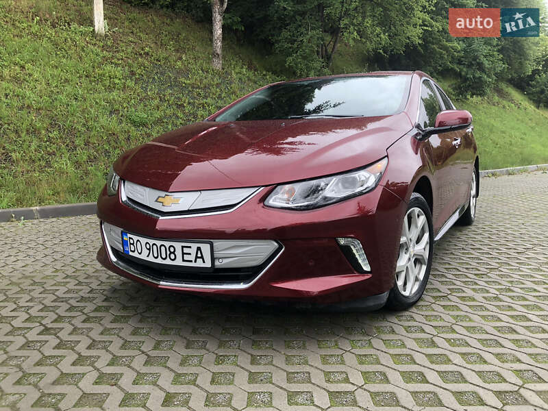 Хэтчбек Chevrolet Volt 2017 в Бережанах