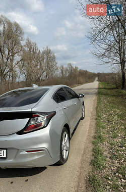 Хэтчбек Chevrolet Volt 2016 в 