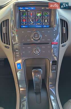 Хэтчбек Chevrolet Volt 2013 в 