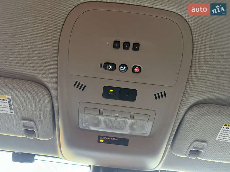 Хетчбек Chevrolet Volt 2013 в Києві