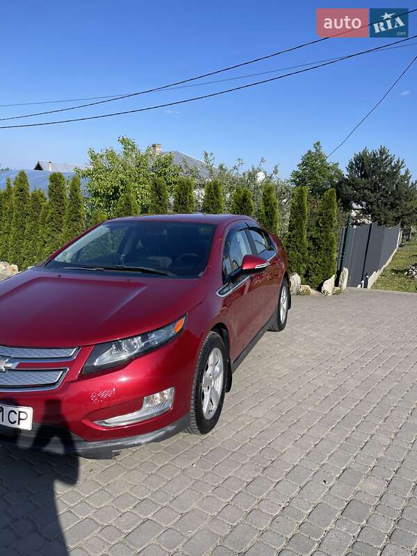 Хетчбек Chevrolet Volt 2014 в Косові