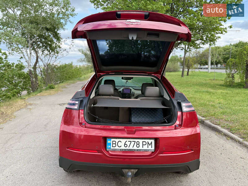 Хэтчбек Chevrolet Volt 2012 в Днепре