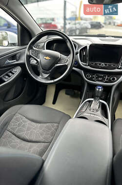 Хэтчбек Chevrolet Volt 2016 в 