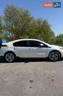 Хетчбек Chevrolet Volt 2013 в 