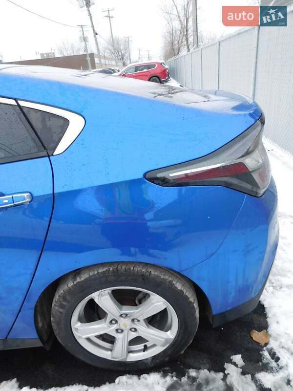 Хэтчбек Chevrolet Volt 2018 в Василькове