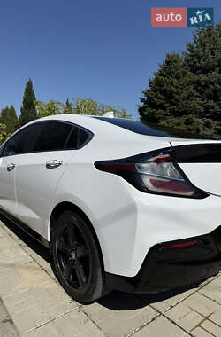 Хетчбек Chevrolet Volt 2018 в 