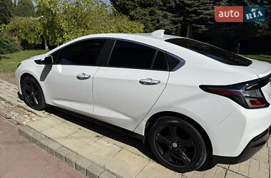Хетчбек Chevrolet Volt 2018 в 