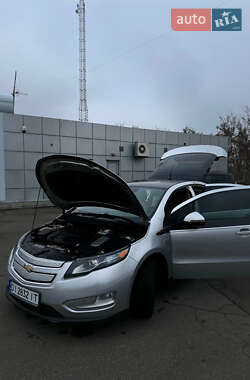 Хэтчбек Chevrolet Volt 2012 в 