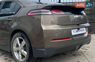 Хэтчбек Chevrolet Volt 2014 в 