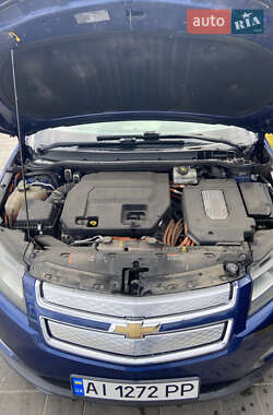 Хэтчбек Chevrolet Volt 2012 в 
